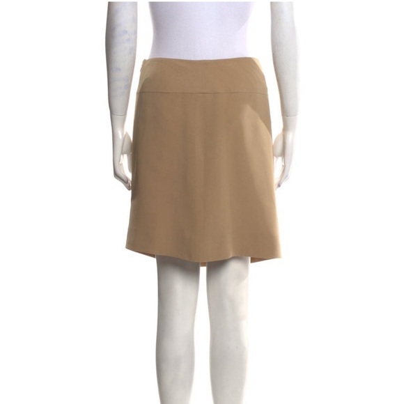 CHANEL 100% Silk Side Zip Midi Skirt - Picture 2 of 3